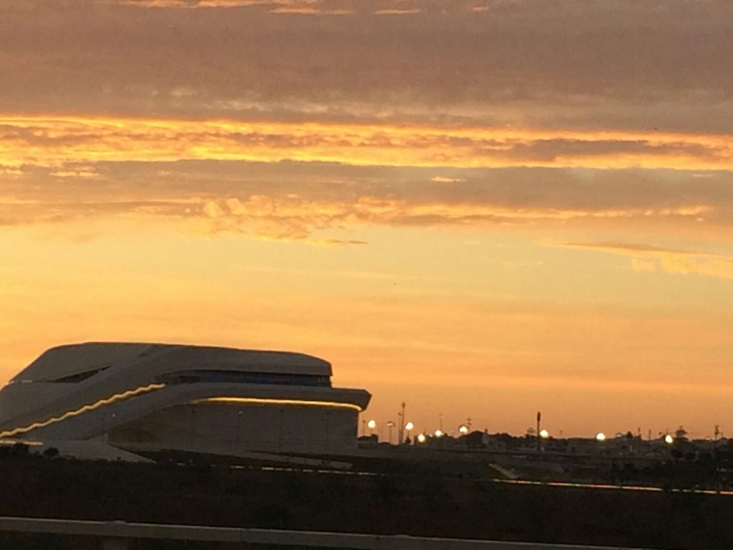 دليل السفر الشامل: من التخطيط إلى العودة