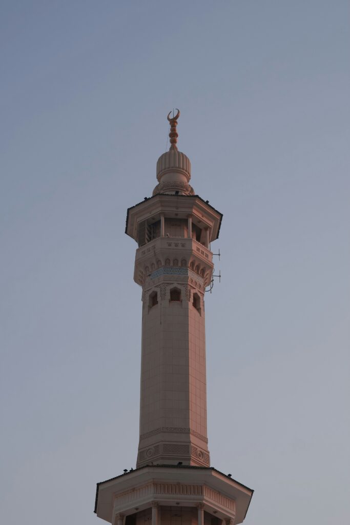 صورة بارزة مرحبًا بالعالم